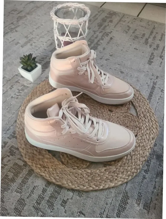 Chaussures neuve taille 38 - photo numéro 6