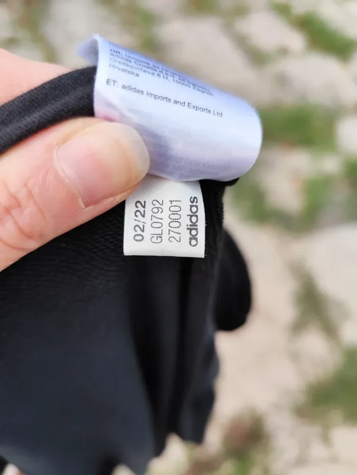 Veste zippée Adidas noire taille 40/42 - photo numéro 6