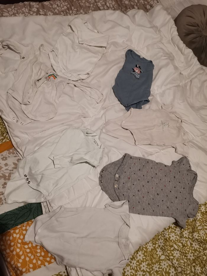 Vêtements bébé 3mois - photo numéro 4