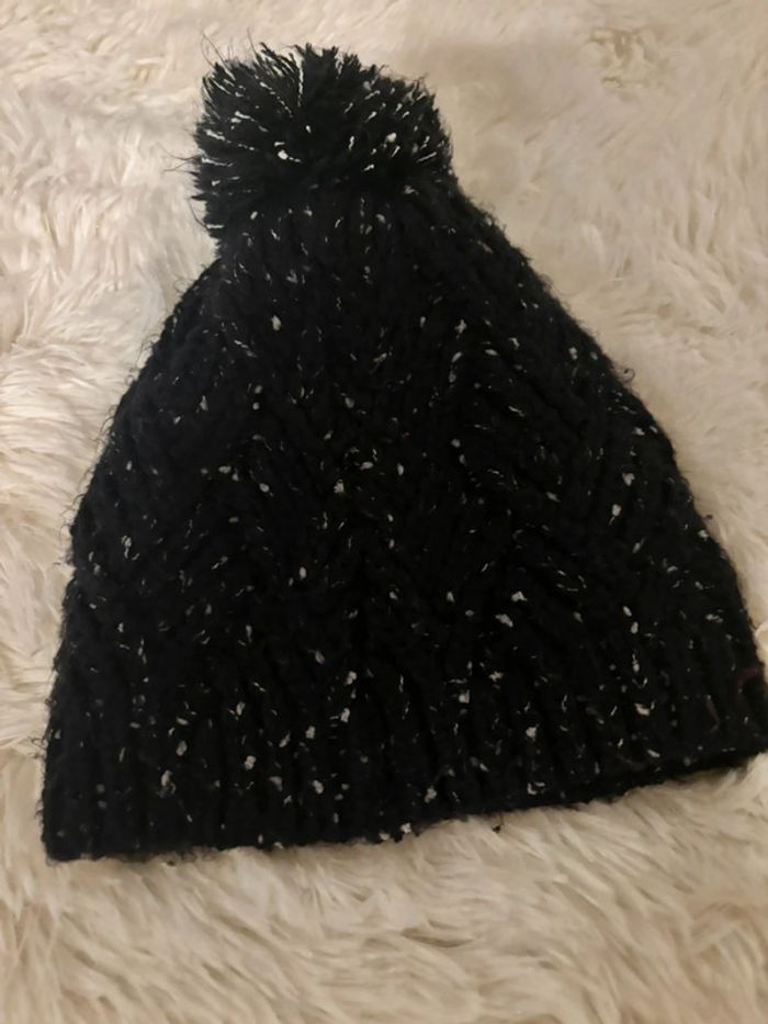 Bonnet - photo numéro 2