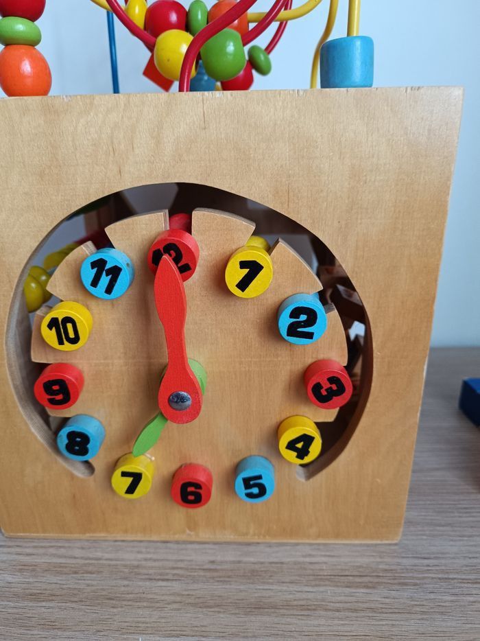 Cube d'activité en bois - photo numéro 3