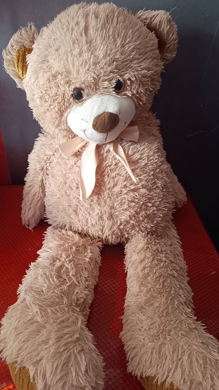 Ours peluche doudou