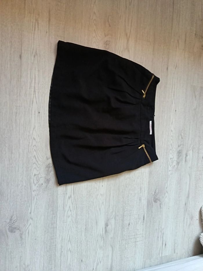Mini jupe noire taille 36 S très bon état camaieu - photo numéro 2