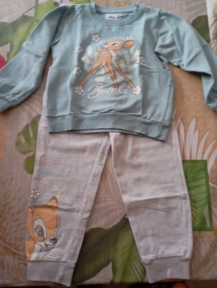 Ensemble Bambi taille 4 ans (312)