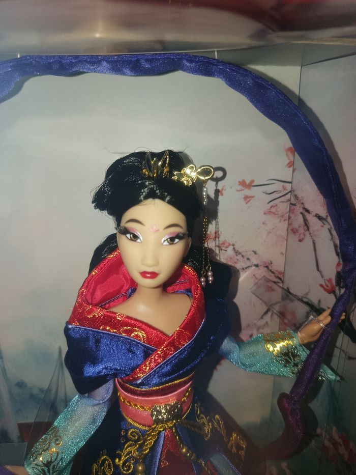 Poupée Disney édition limitée Mulan designer - photo numéro 2