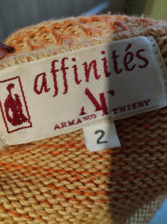 Pull femme taille 38 /40 - photo numéro 4
