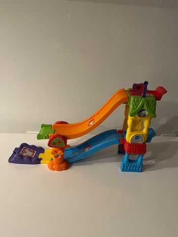 Toboggan magique tut tut