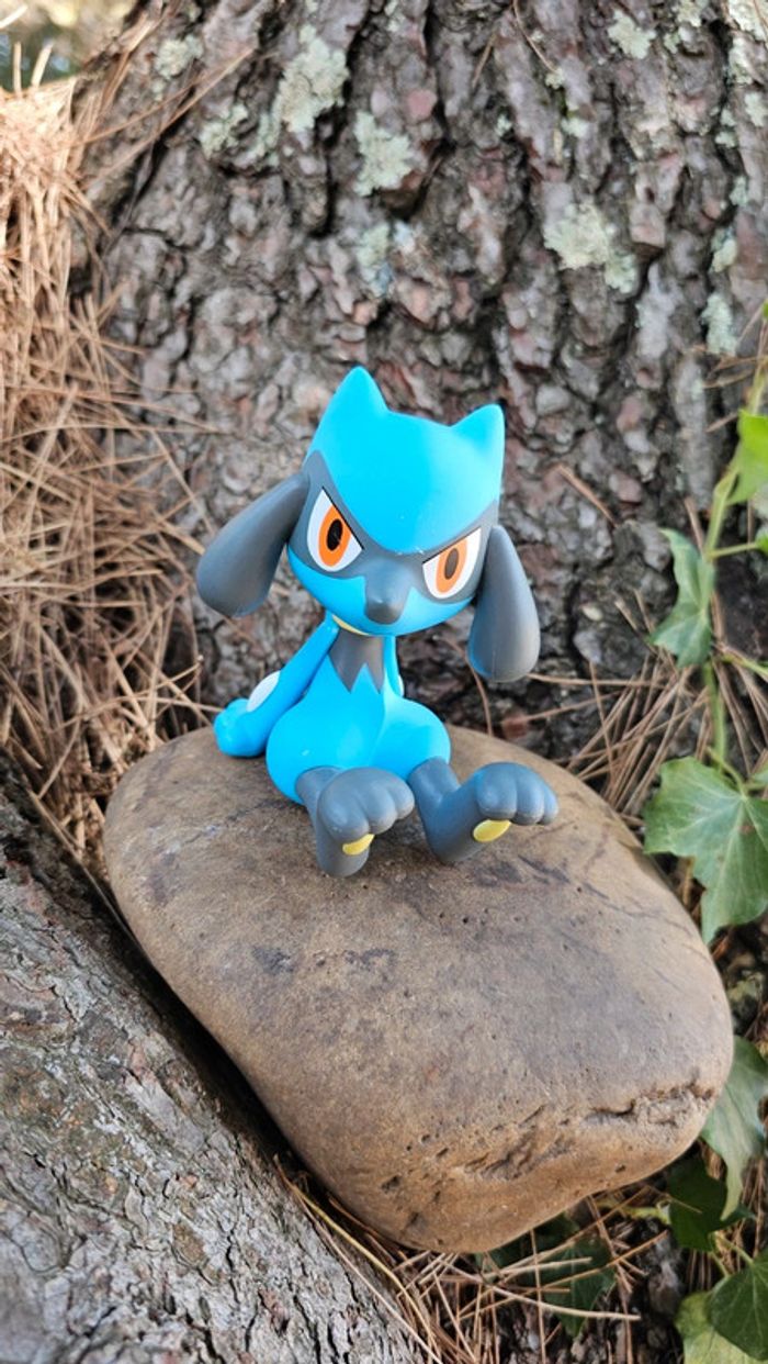 Super grande figurine Pokemon Nintendo riolu