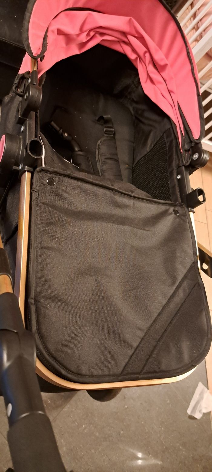 Poussette trio rose à vendre 300e - photo numéro 6