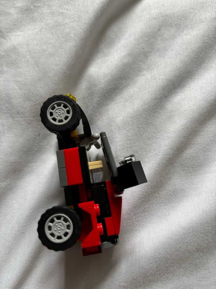 Mot 2 jouets véhicules lego - photo numéro 7