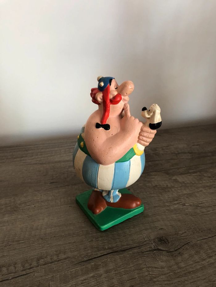 Figurine Obélix & Idéfix