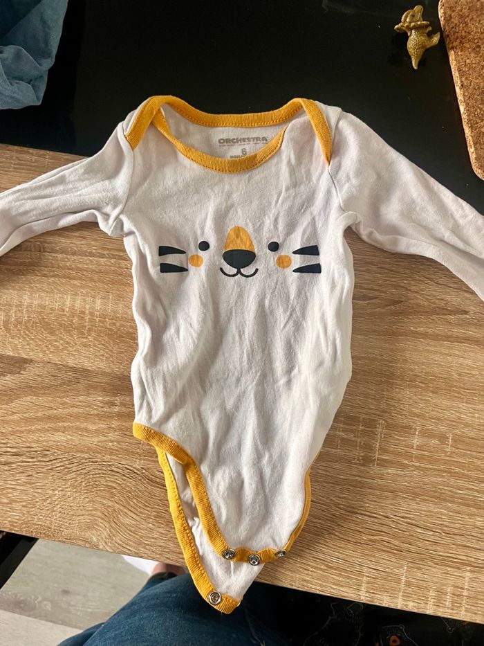 Lot de bodies - photo numéro 2