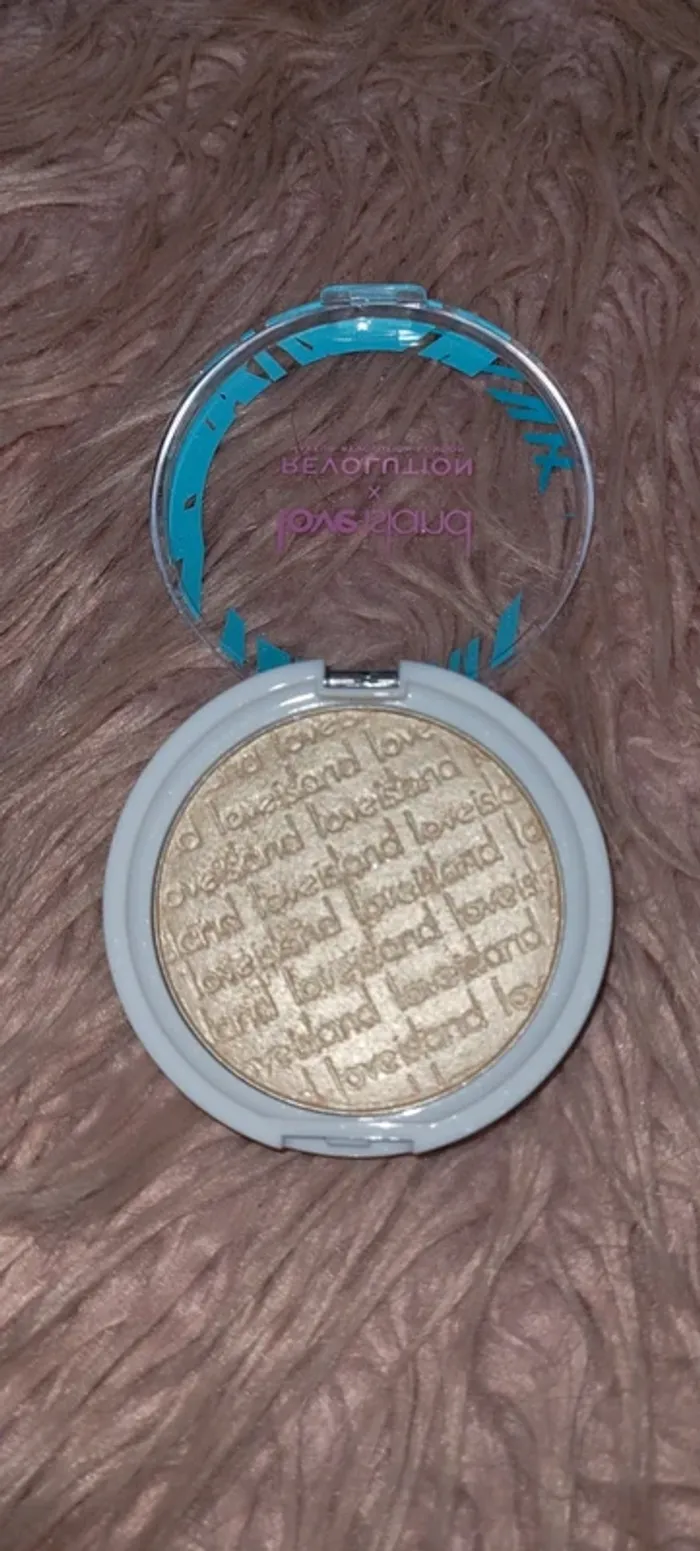 Highlighter love island x revolution - photo numéro 3