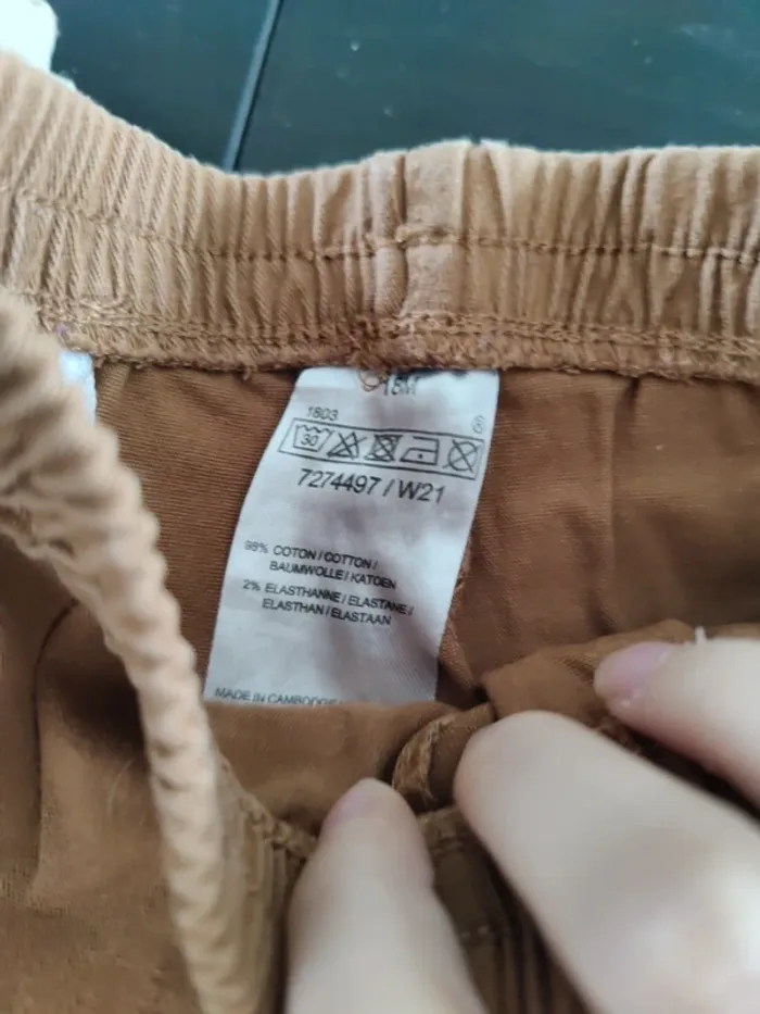 3 pantalon 18mois - photo numéro 2