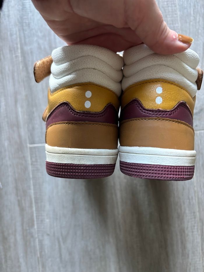 Baskets okaidi 33 - photo numéro 3