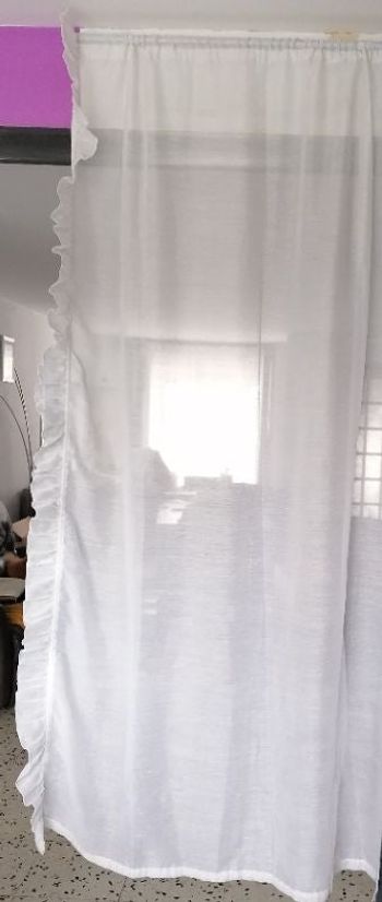 2 voilages 1.85m de hauteur 1.20m de largeur