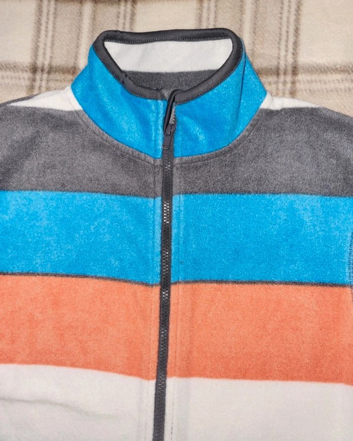 Veste polaire 8ans - photo numéro 2