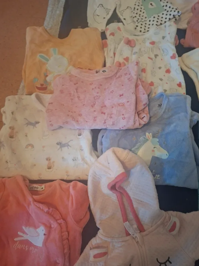 Lot 1 mois fille - photo numéro 2