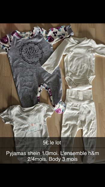 Vêtements 1/3 mois