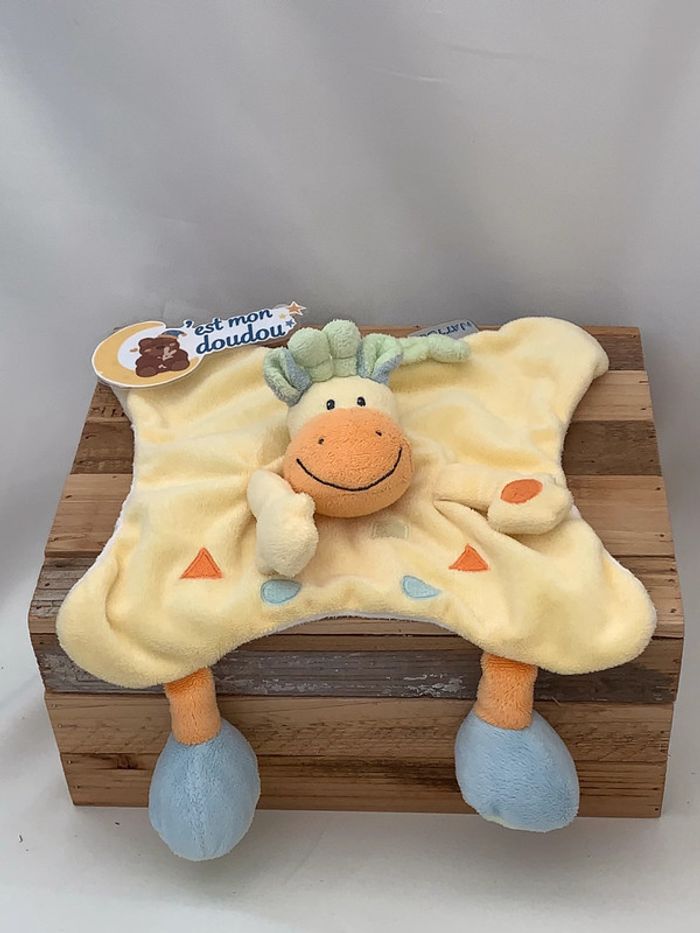 TAO18 doudou girafe 🦒 tape à l’œil