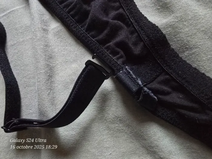Soutien gorge noir - photo numéro 7