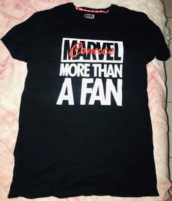 Tshirt noir blanc Marvel 