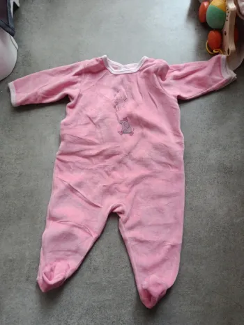 Pyjama rose velours Petit bateau 60cm