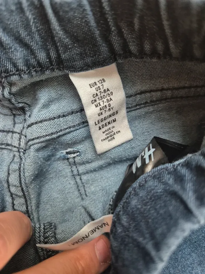 Jeans élastique taille 7 ans h &M - photo numéro 2