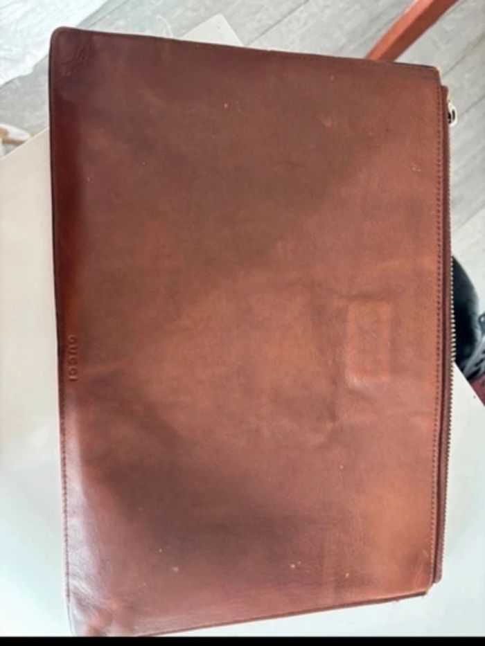 Pochette Gucci en cuir marron - "L’Aveugle par Amour" - photo numéro 4