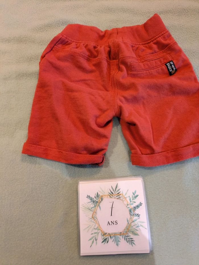 Short Orange 7 ans - photo numéro 3