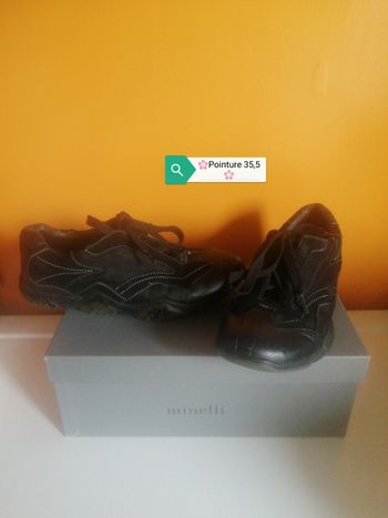 🌸Sneakers noires cuir pointure 35,5 "Guess" 🌸