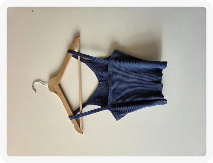 tops court Shana marine taille M - photo numéro 3
