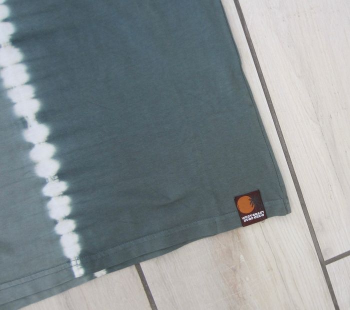 Tee shirt neuf 12 ans - photo numéro 2