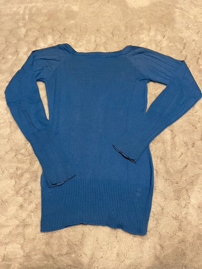 Pull bleu col V - Pull & Bear - T. S - photo numéro 4