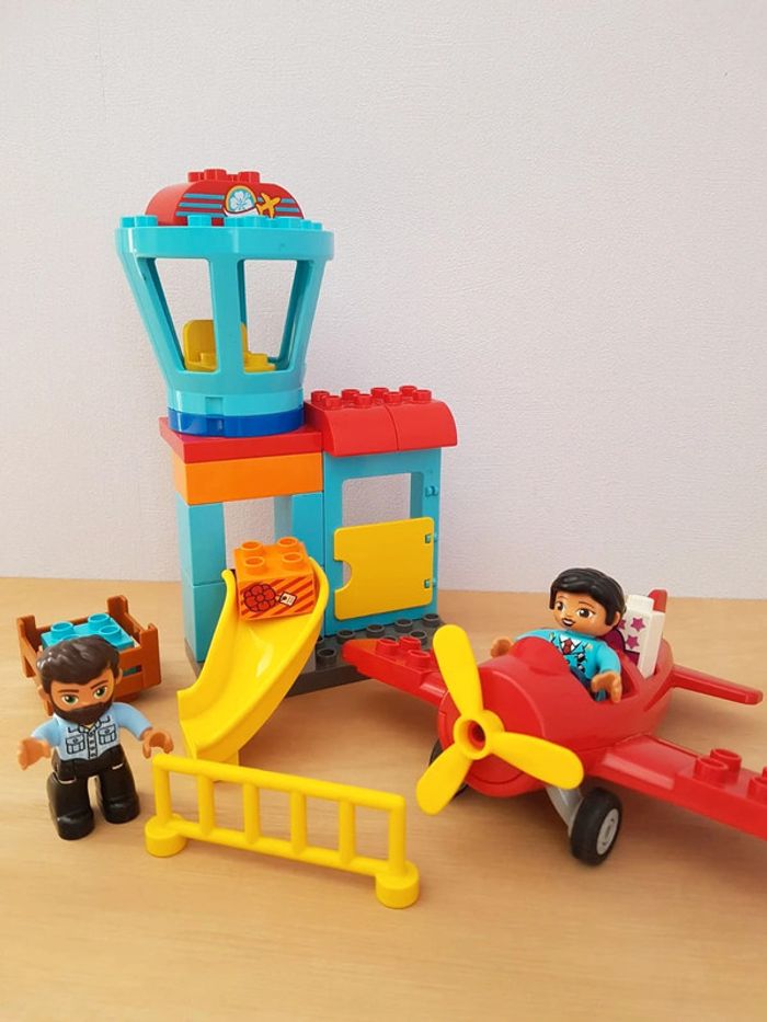 Lego Duplo aéroport et avion - photo numéro 16