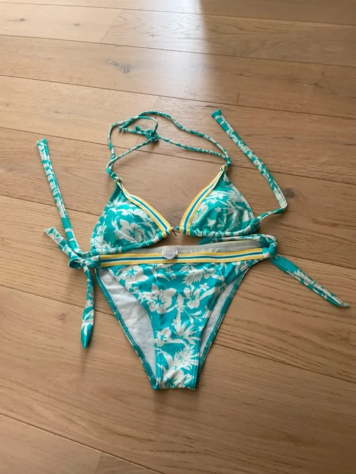 Bikini neuf Banana Moon 40