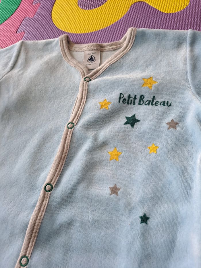 Lot de 2 pyjamas (1 Petit Bateau + 1 Zeeman) 12m - photo numéro 3