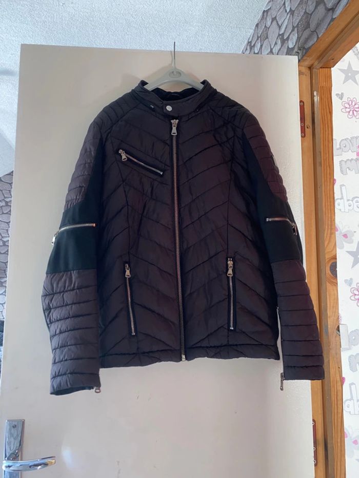 Menteau comme des loups