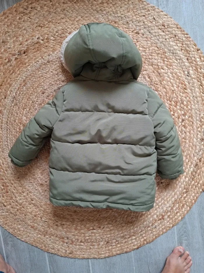 Manteau doudoune hiver 18 mois . - photo numéro 9