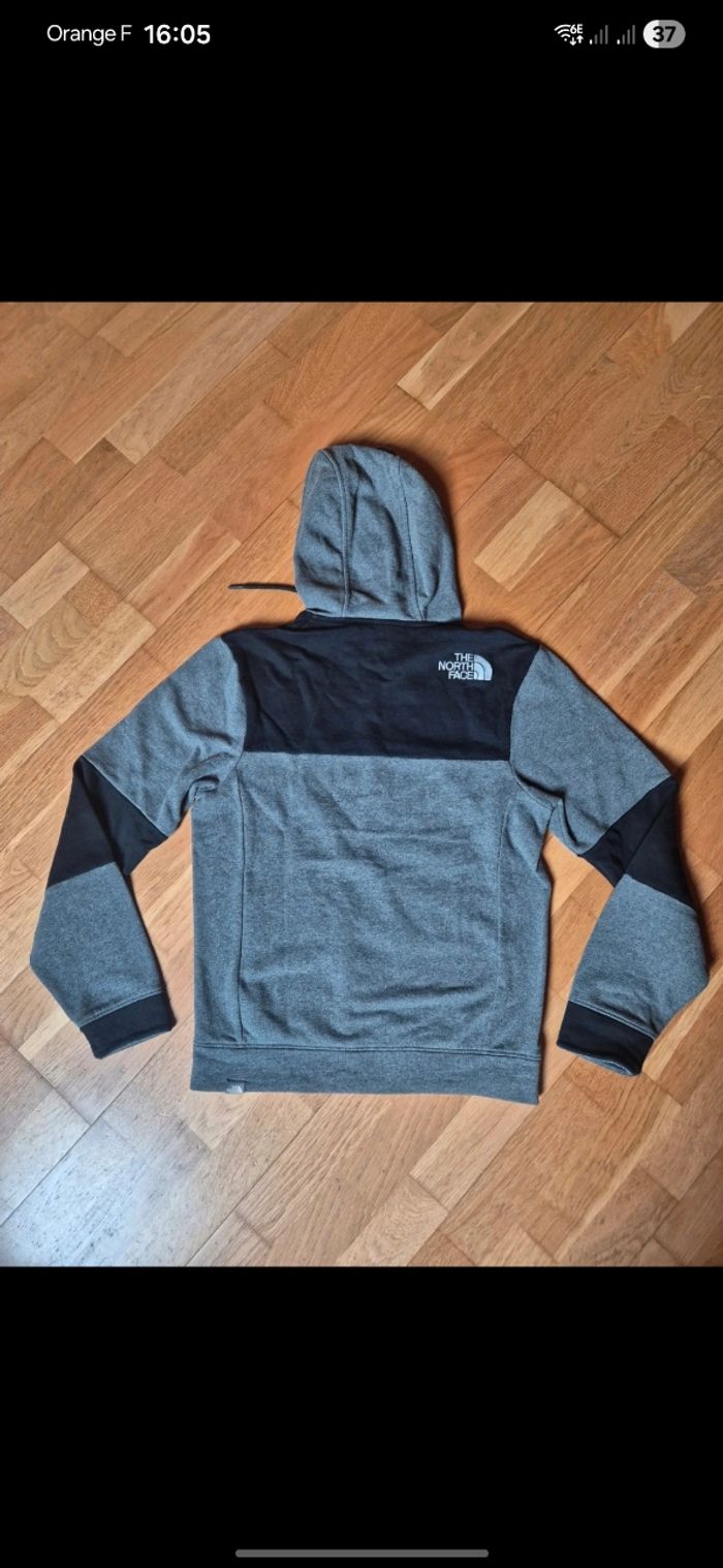 Sweat capuche/ The North Face /Très bon Etat - photo numéro 2