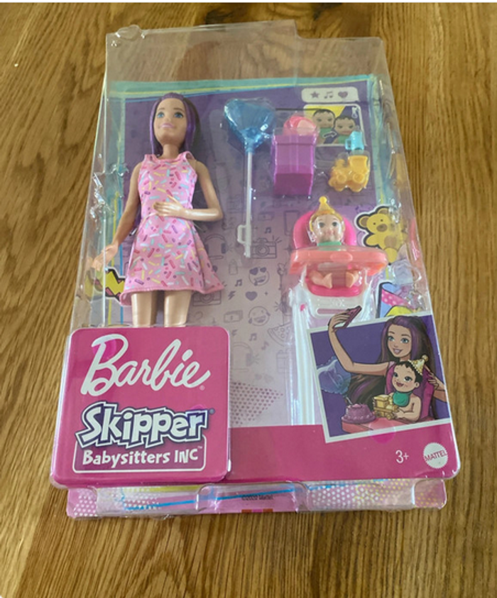 Barbie coffret anniversaire baby sitter