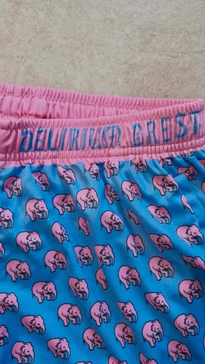 Short delirium homme taille M bleu/rose - photo numéro 3