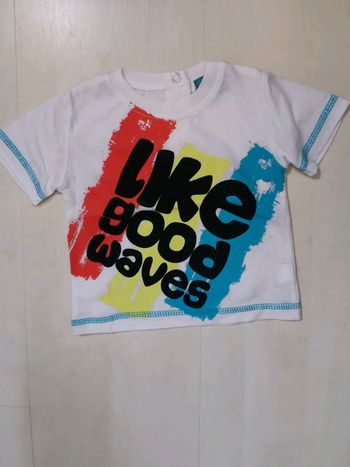 T. Shirt. Parfait état