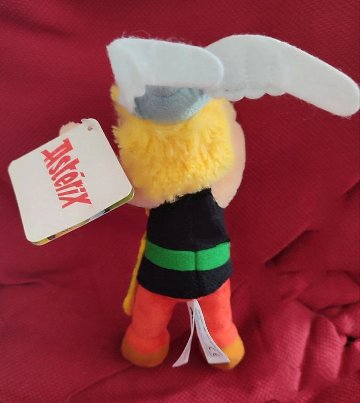 Astérix buvant sa potion 20 cm - neuf - photo numéro 3