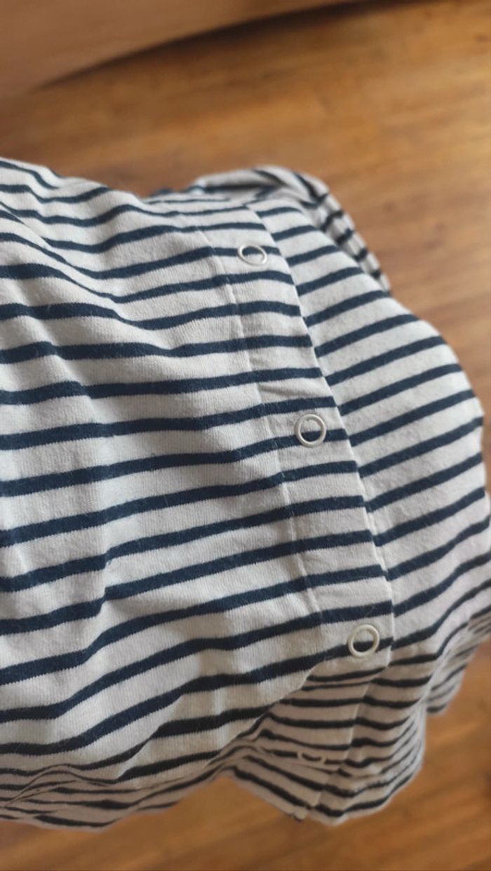 Haut 6 mois - photo numéro 3