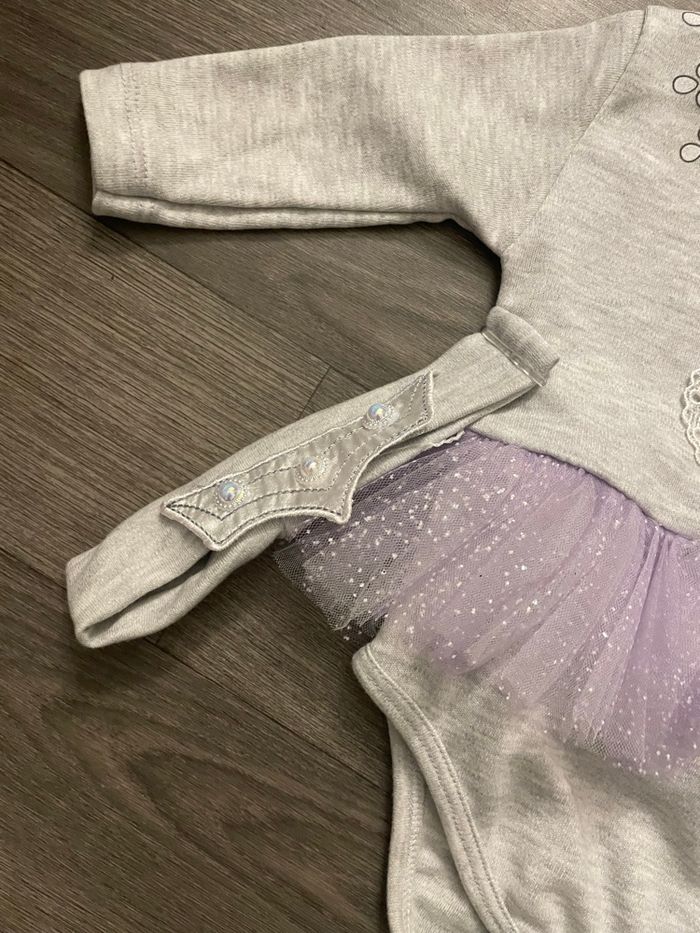 Lot bébé fille 6/9 mois - photo numéro 4