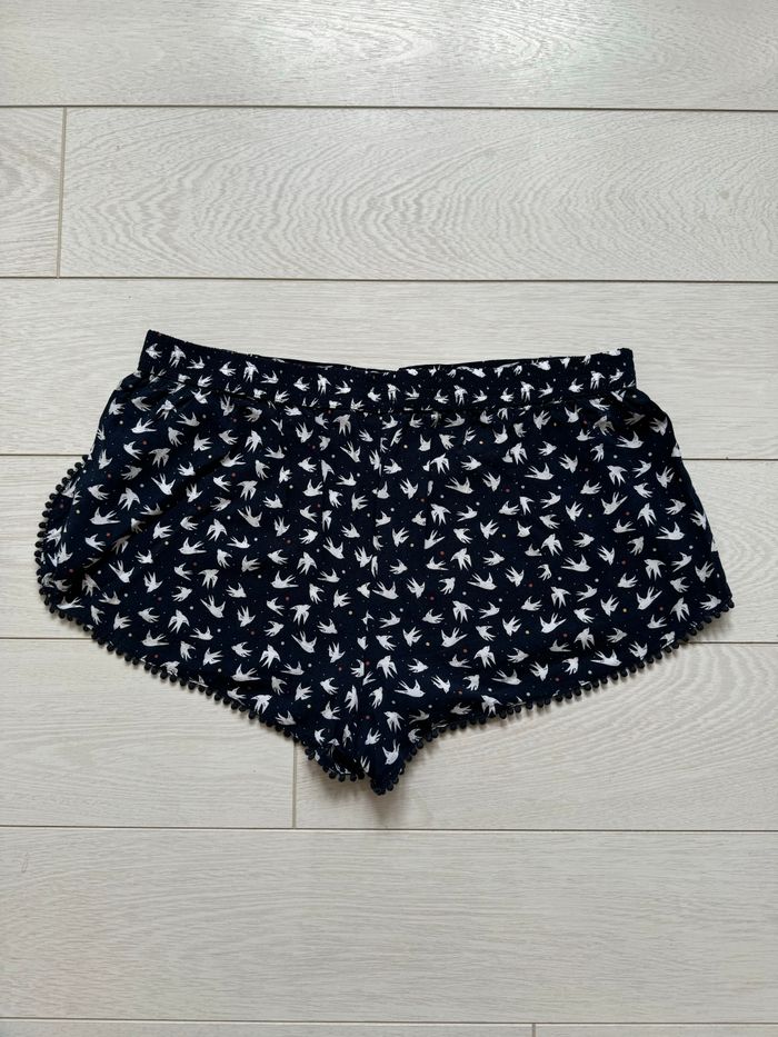 Short de nuit Kiabi motifs oiseaux bleu marine et blanc - photo numéro 2