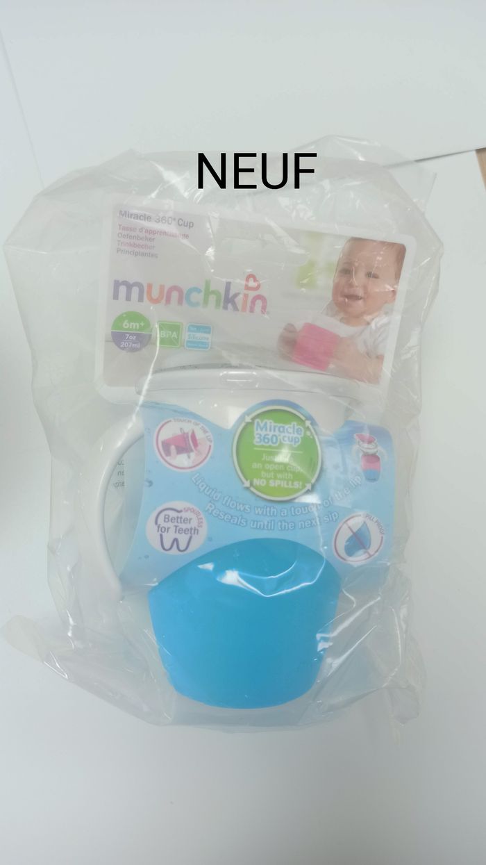 Lot tasse munchkin miracle 360 avec couvercles - photo numéro 3