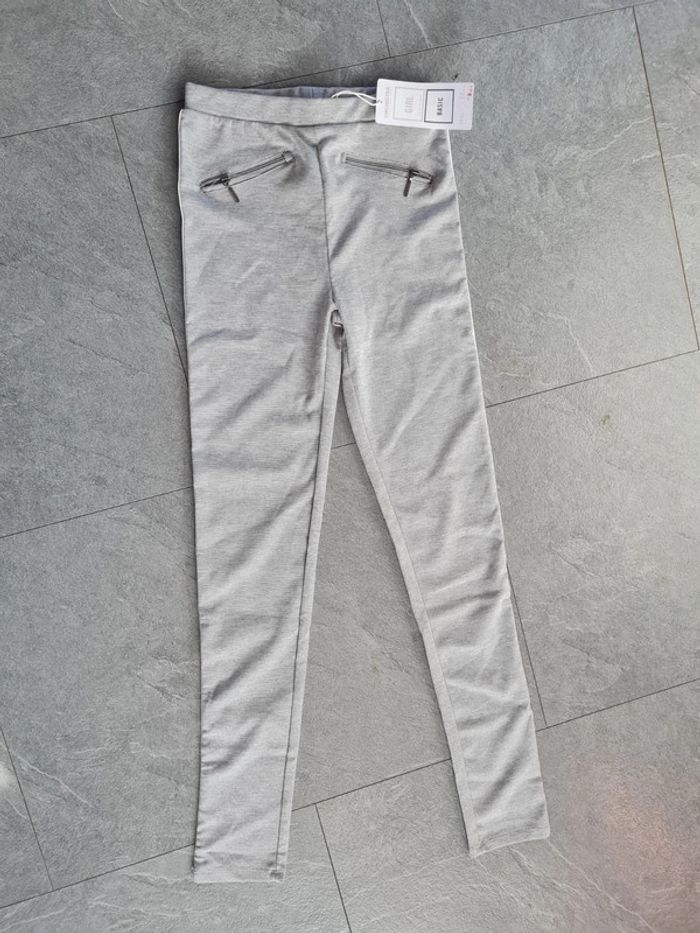 Legging orchestra taille 14 ans neuf