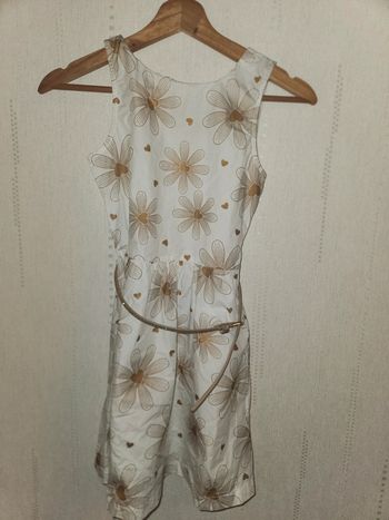 Robe fleurie taille 10 ans